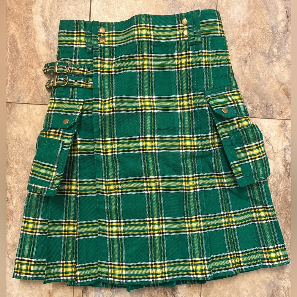 🇮🇪NWOT Men’s Premium Handmade Utility Kilt - Irish Green Tartan Design Size 32